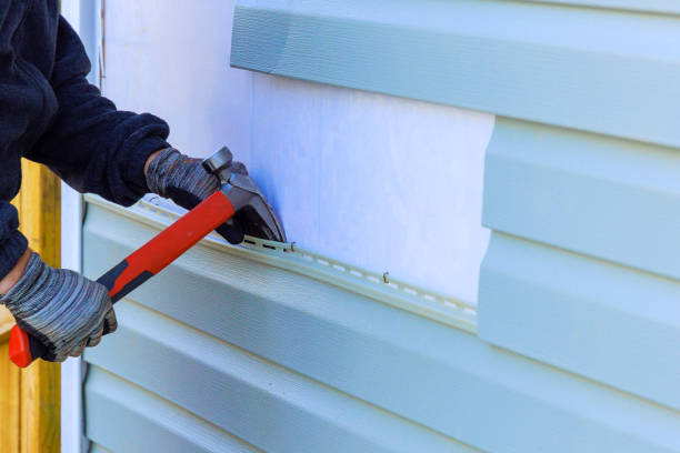 Reliable Siding Replacement contractor in Martinsville, IL by Creative Siding